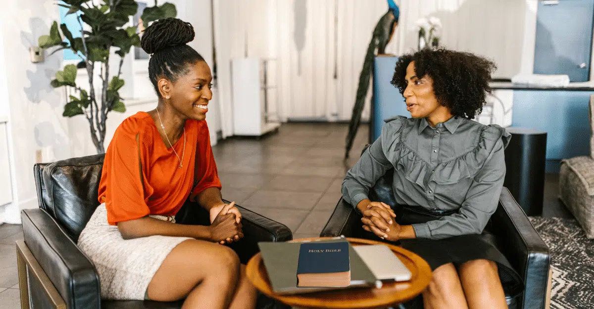 How to Find a Christian Mentor Who’s Right for You