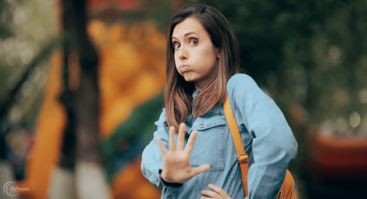 Setting Boundaries: How to Honour God by Honouring Yourself